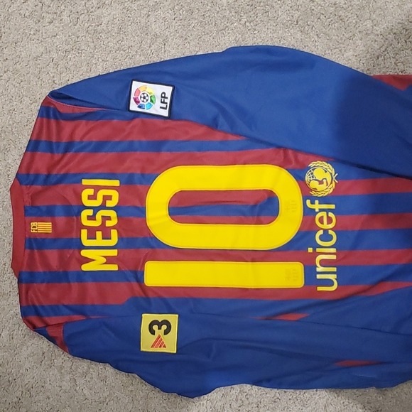 Limited Edition, Long sleeve, Club champion Messi Jersey - Picture 2 of 4